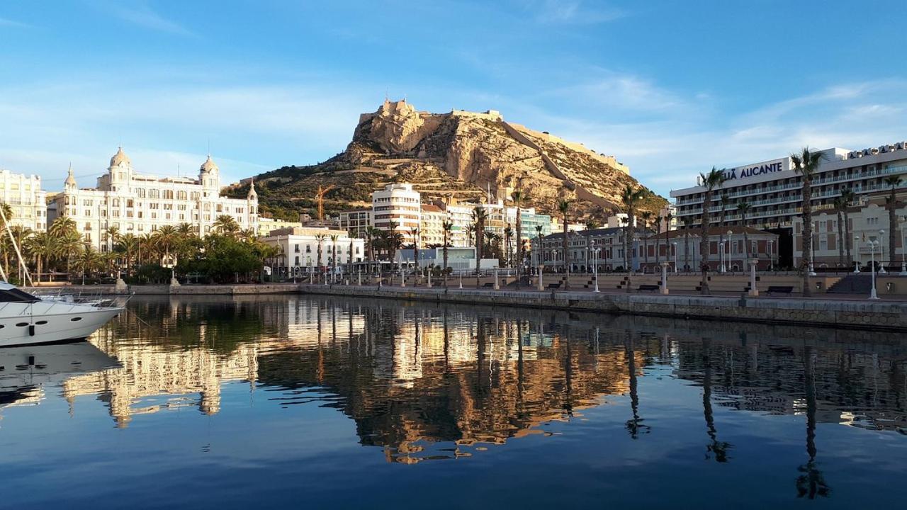 Apartamento En Alicante La Casa Azul Santa Faz Buitenkant foto